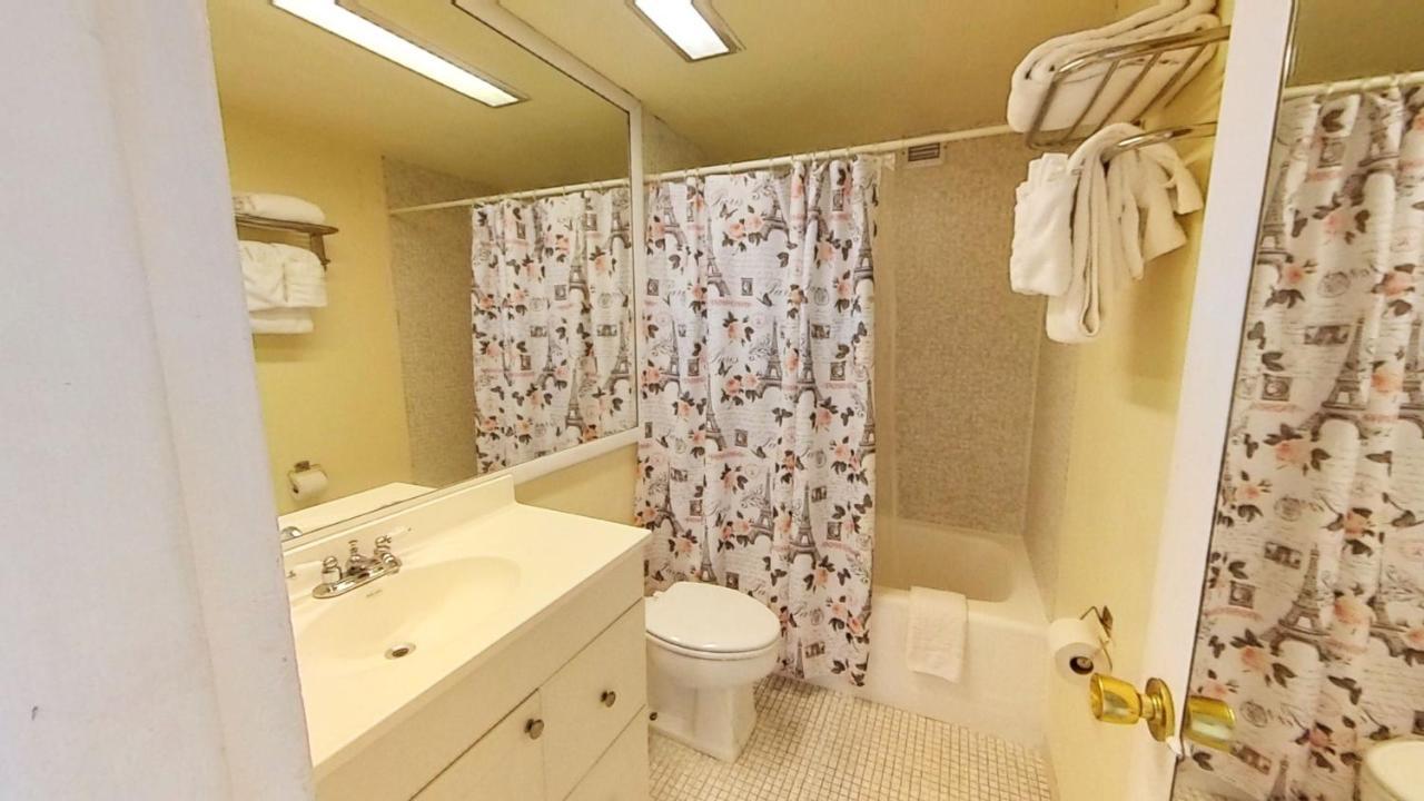 Castle 1733 Ocean View With Direct Access, Pool, Tennis & Free Parking Holiday home *