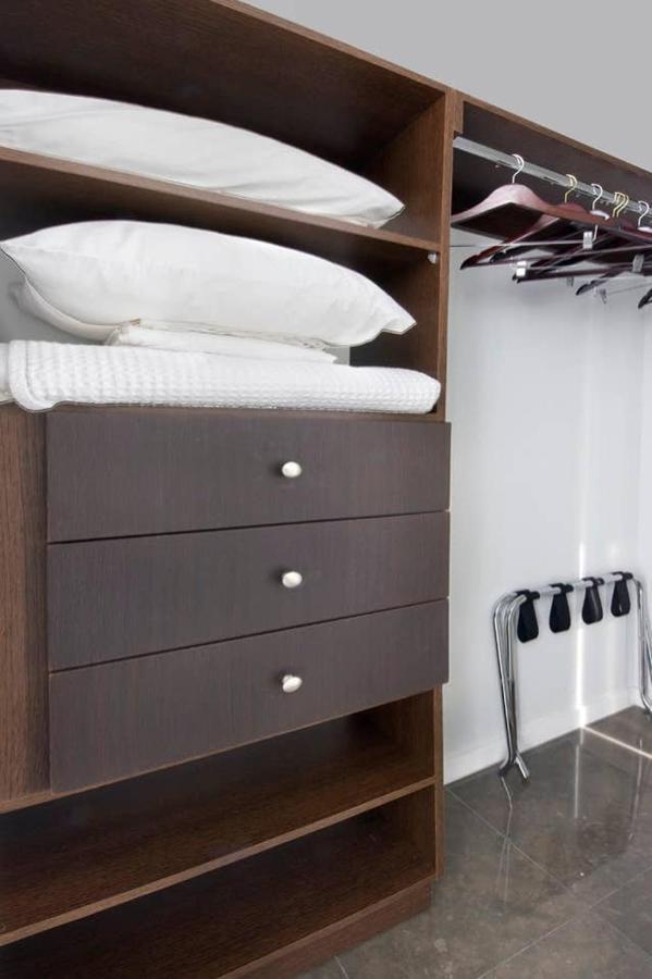 Luxury Boutique Collins Ave 4*
