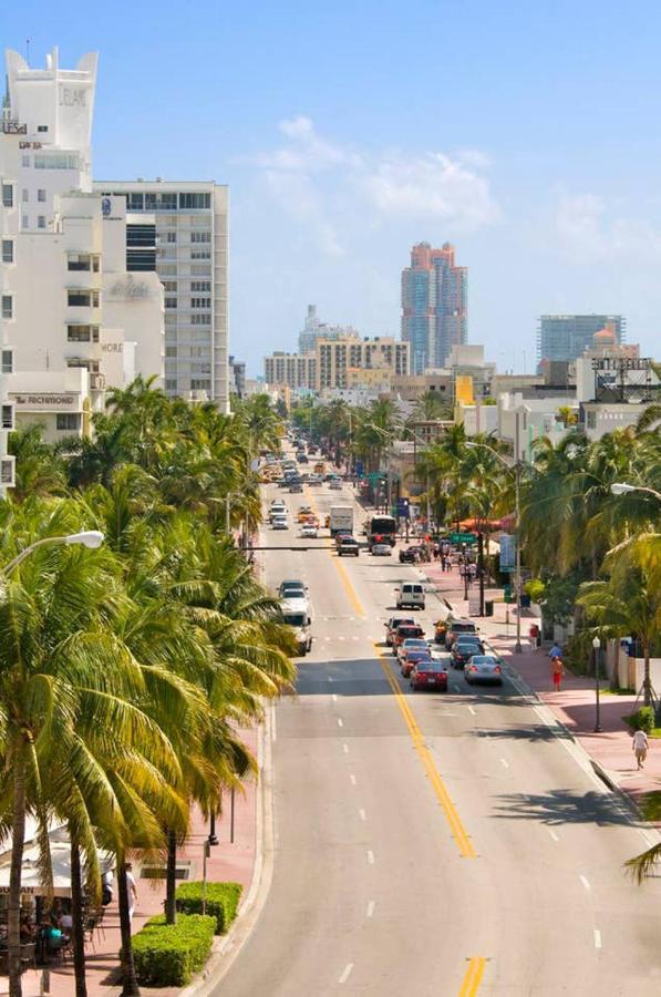 Luxury Boutique Collins Ave 4*