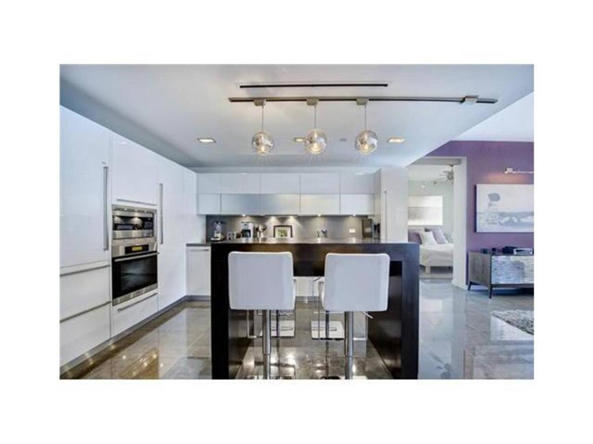 Aparthotel Luxury Boutique Collins Ave Miami Beach