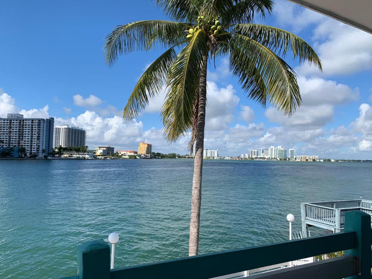 International On The Bay Miami Beach