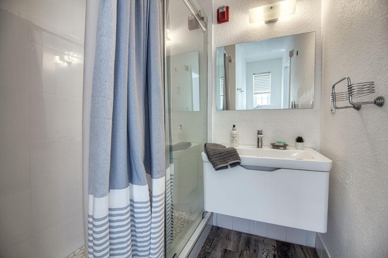 Ocean Spray By Rabbu Aparthotel Miami Beach