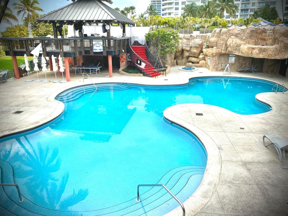Alexander Suites Ocean View * Miami Beach