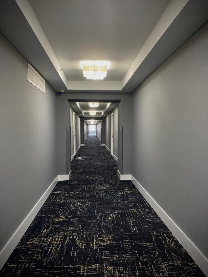 Alexander Suites Ocean View Apartment