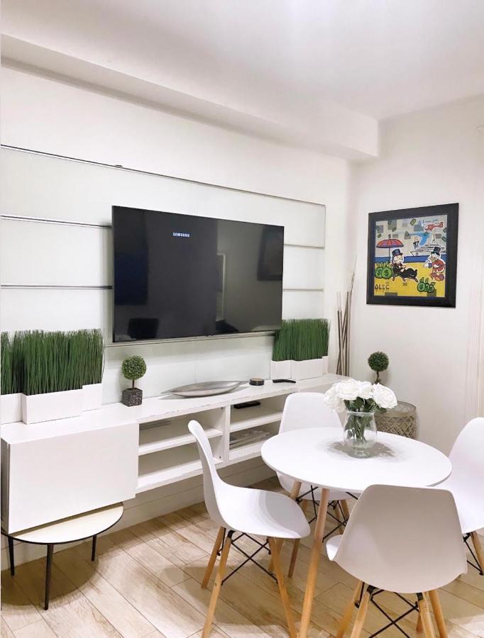 2 Bedroom Ocean Drive Newly Renovated Aparthotel Miami Beach