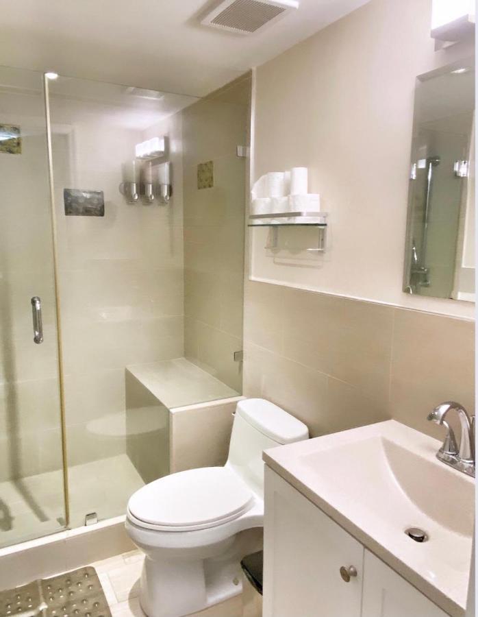 2 Bedroom Ocean Drive Newly Renovated *