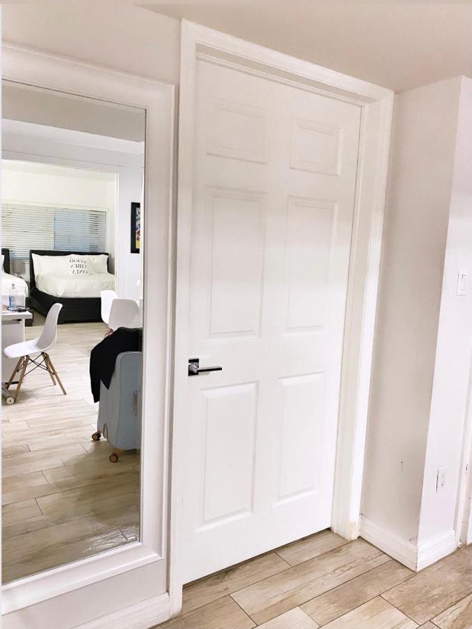 2 Bedroom Ocean Drive Newly Renovated Aparthotel