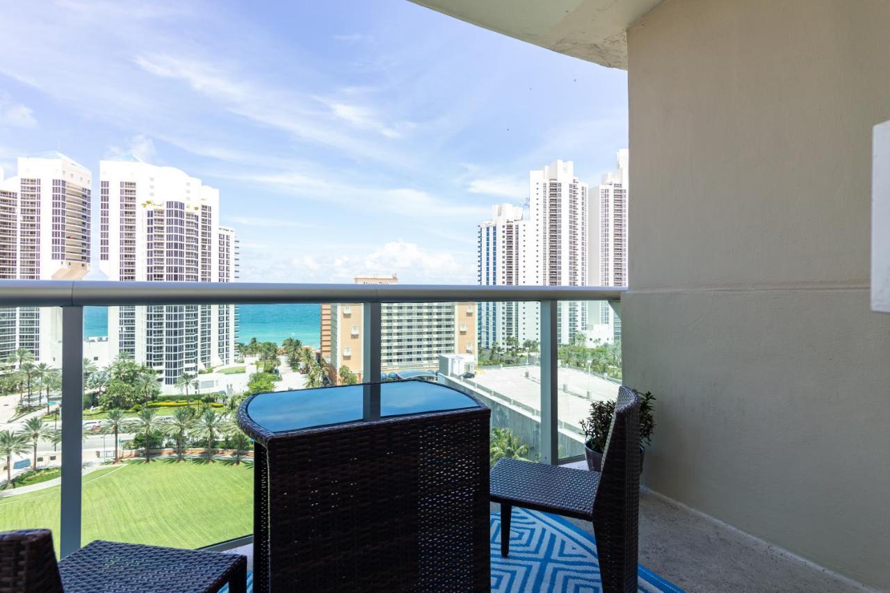 Bright With Balcony And Nice View - 2br 1ba * Miami Beach