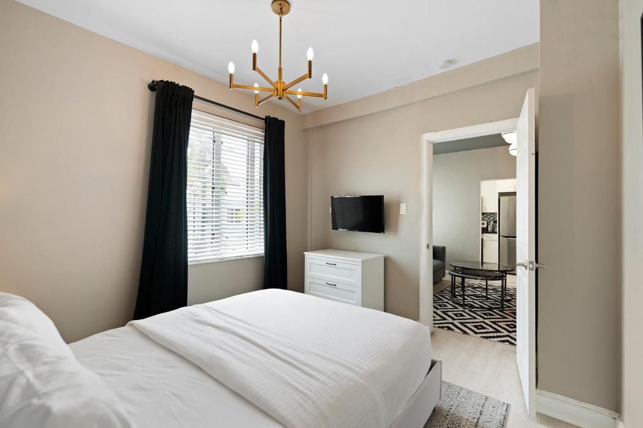 South Two Bedroom Apartment *