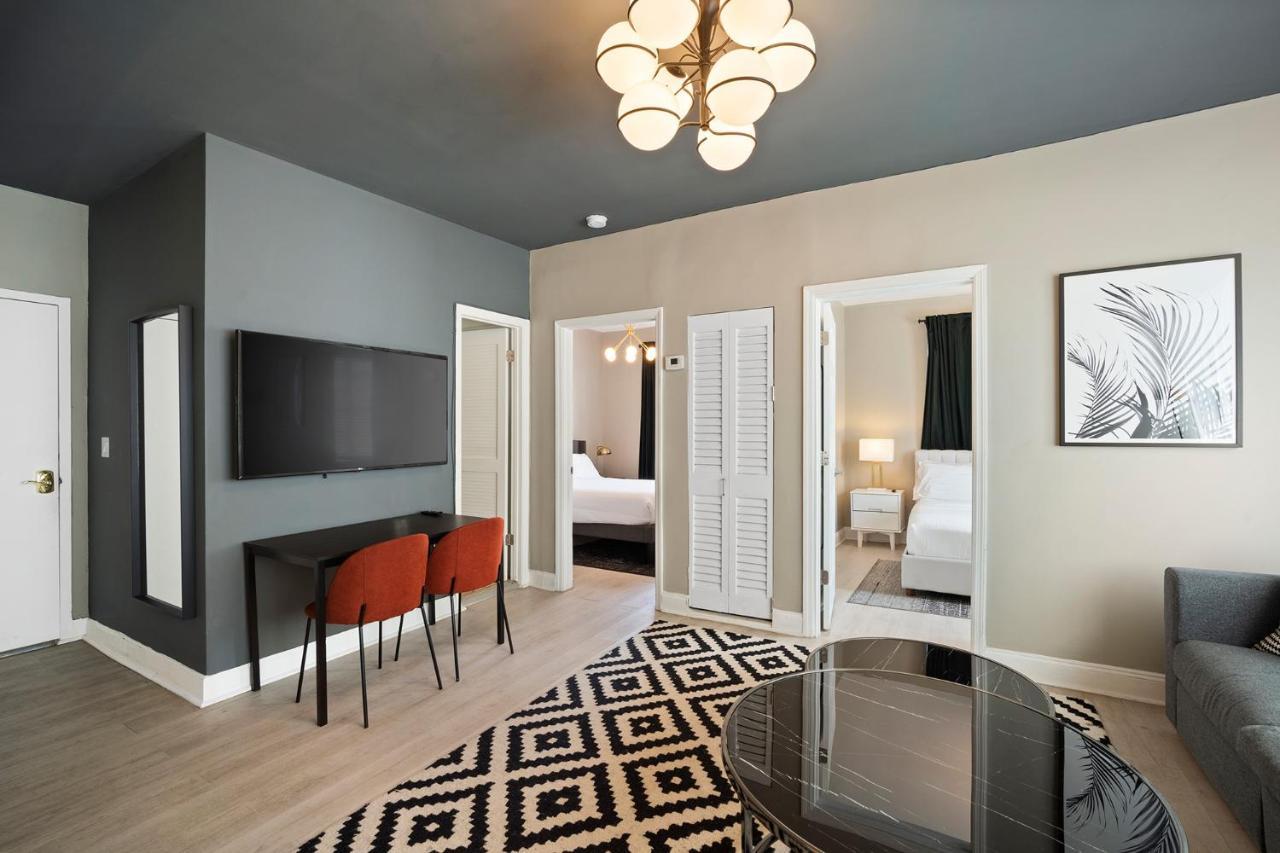 South Two Bedroom Apartment *