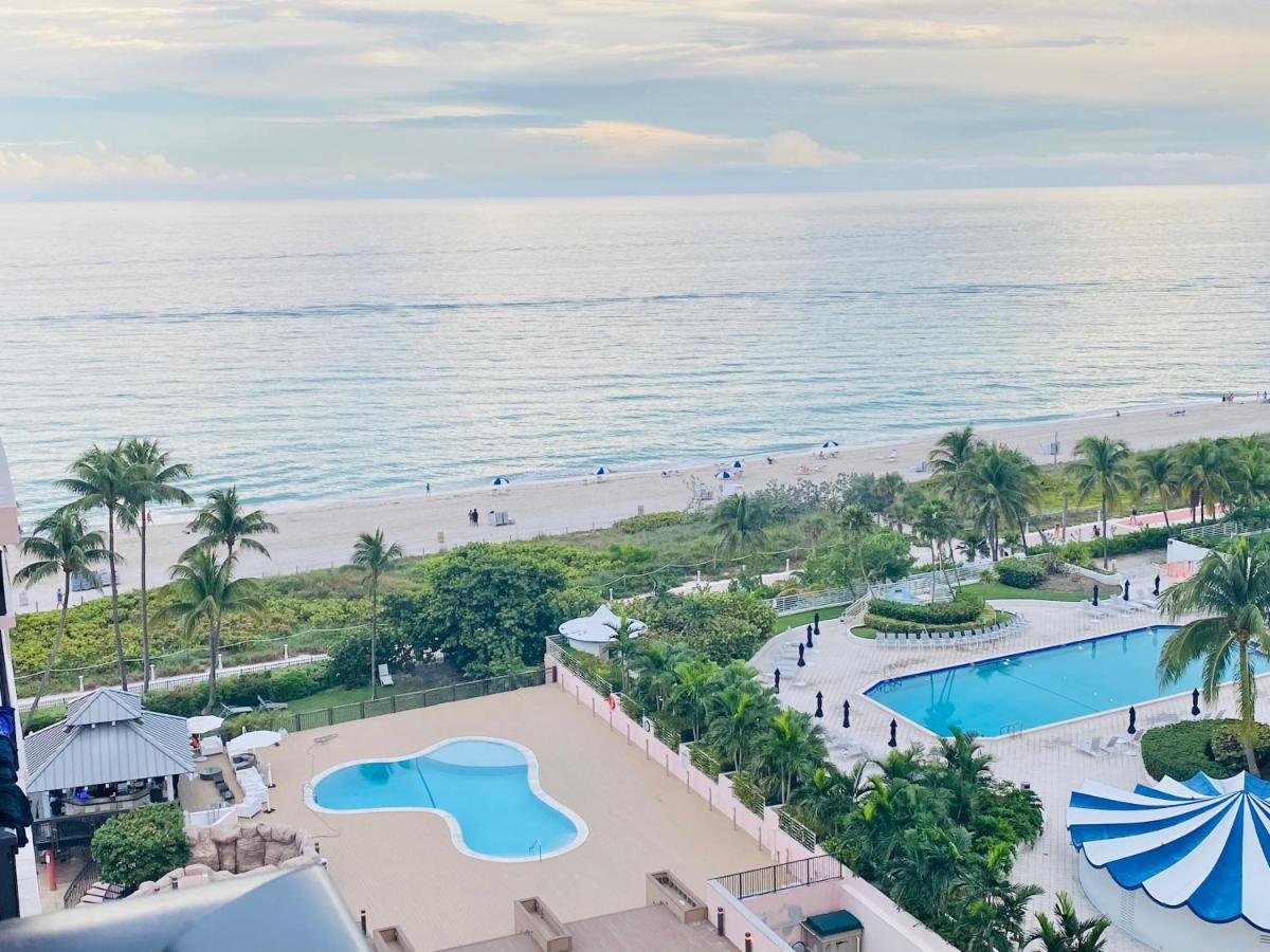 Aparthotel Alexander On The Beach Miami Beach