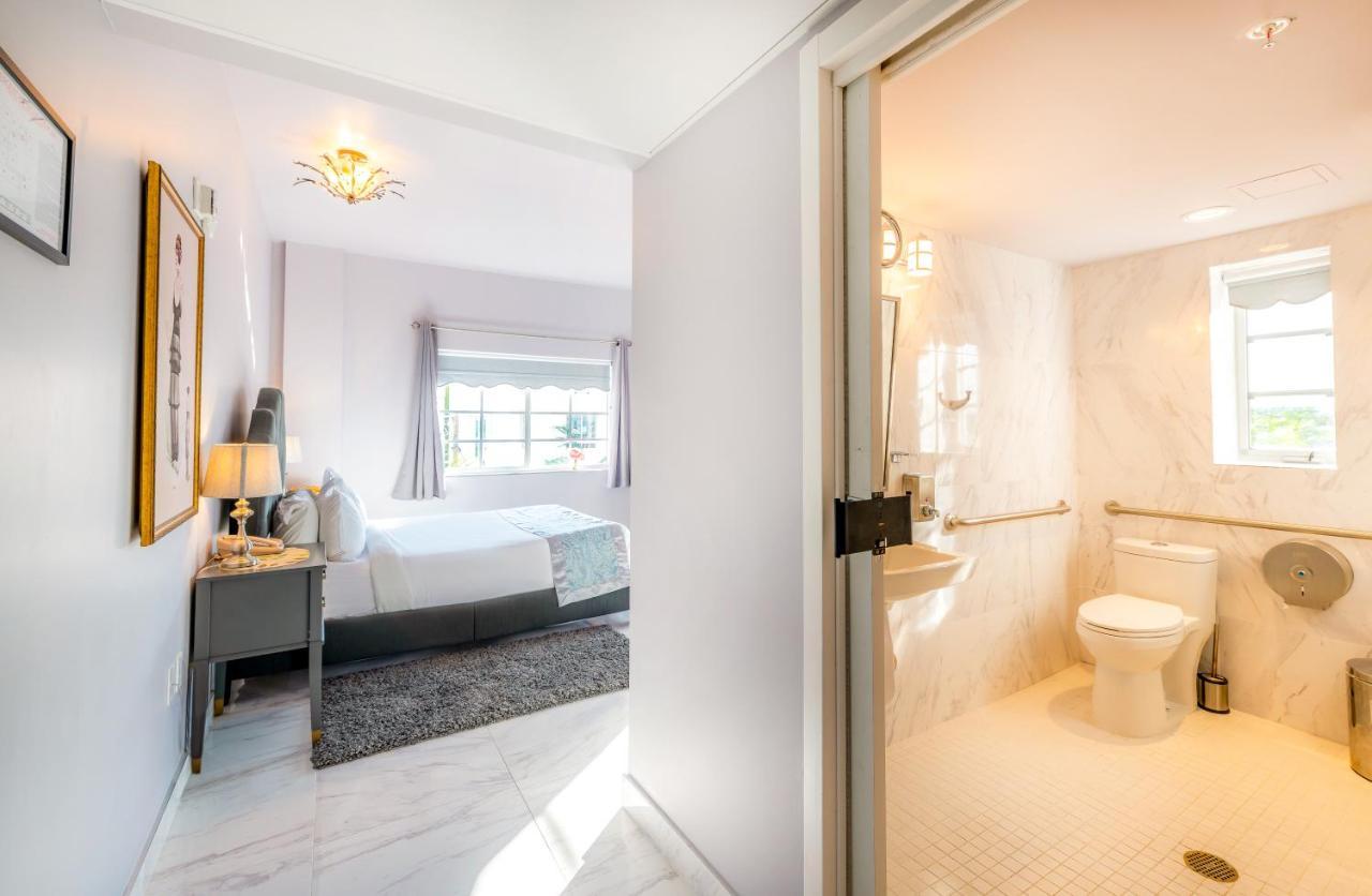 Secret Garden Miami Hotel 4*