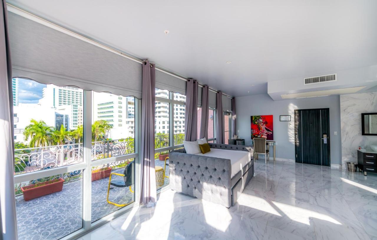 Hotel Secret Garden Miami 4*