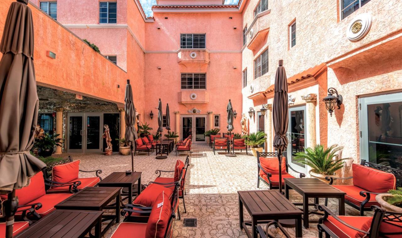 Secret Garden Miami 4* Miami Beach