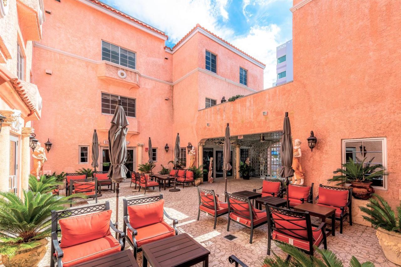 Secret Garden Miami Hotel
