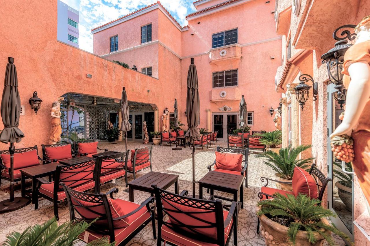 Hotel Secret Garden Miami 4*