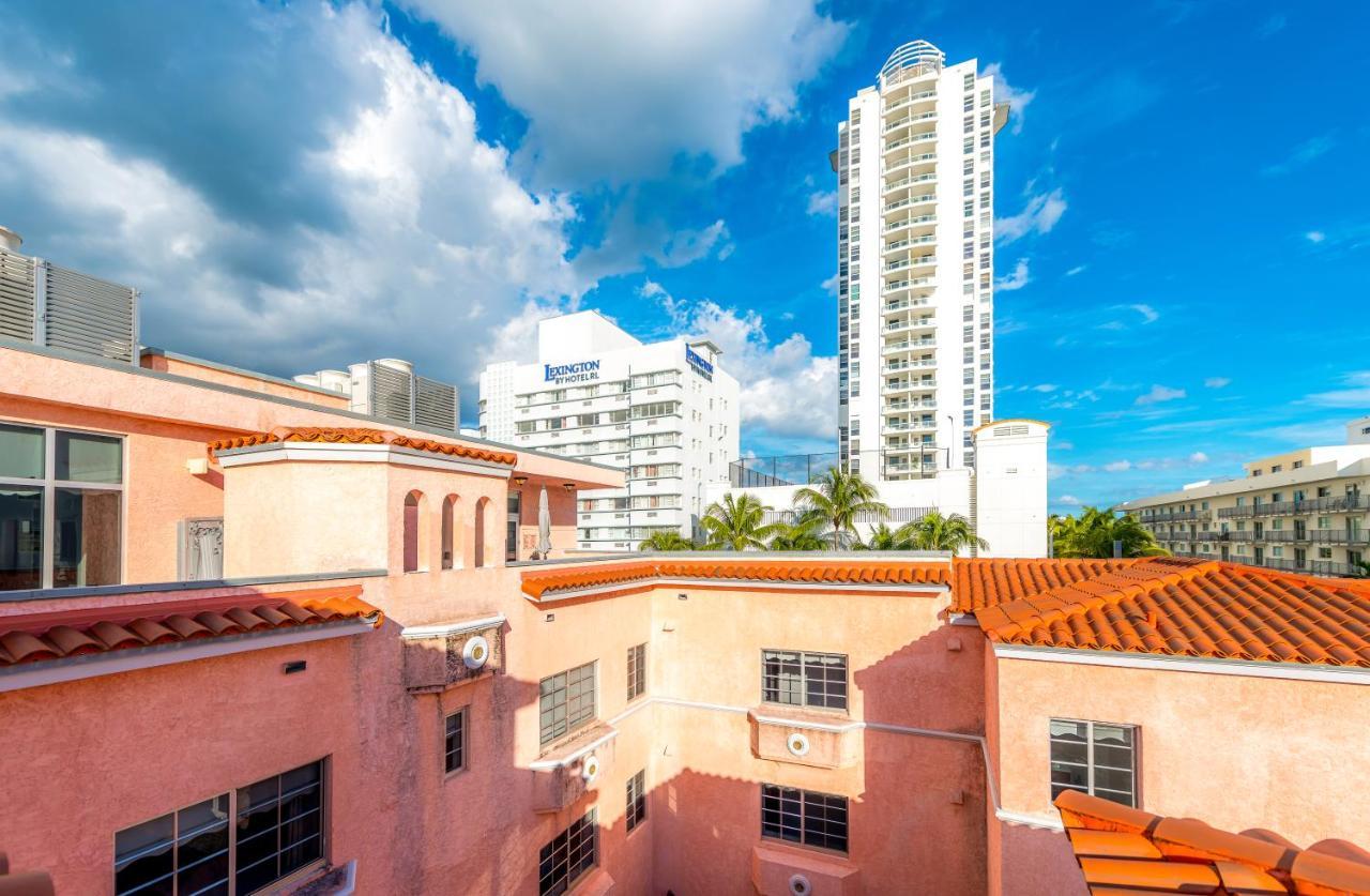 Secret Garden Miami Hotel 4*
