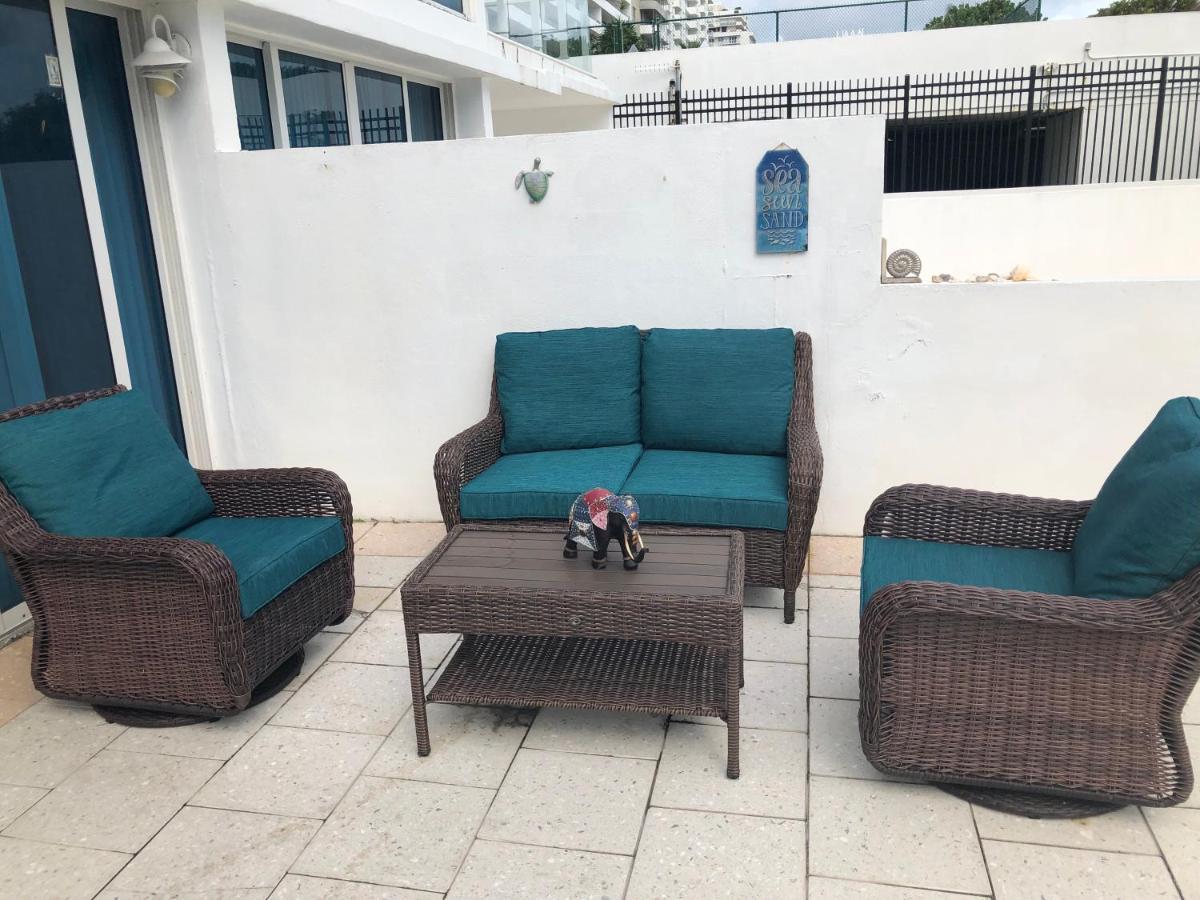 Katy, Beachfront Apartment Miami Beach