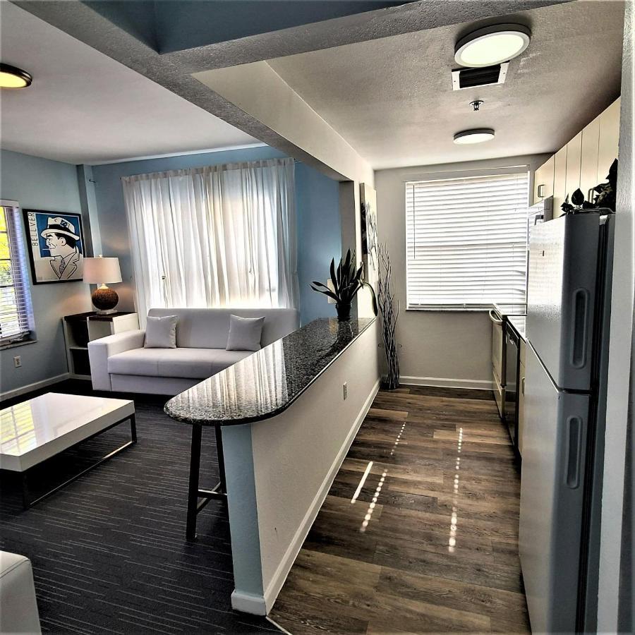 Apartment 918 Sobe Flats *