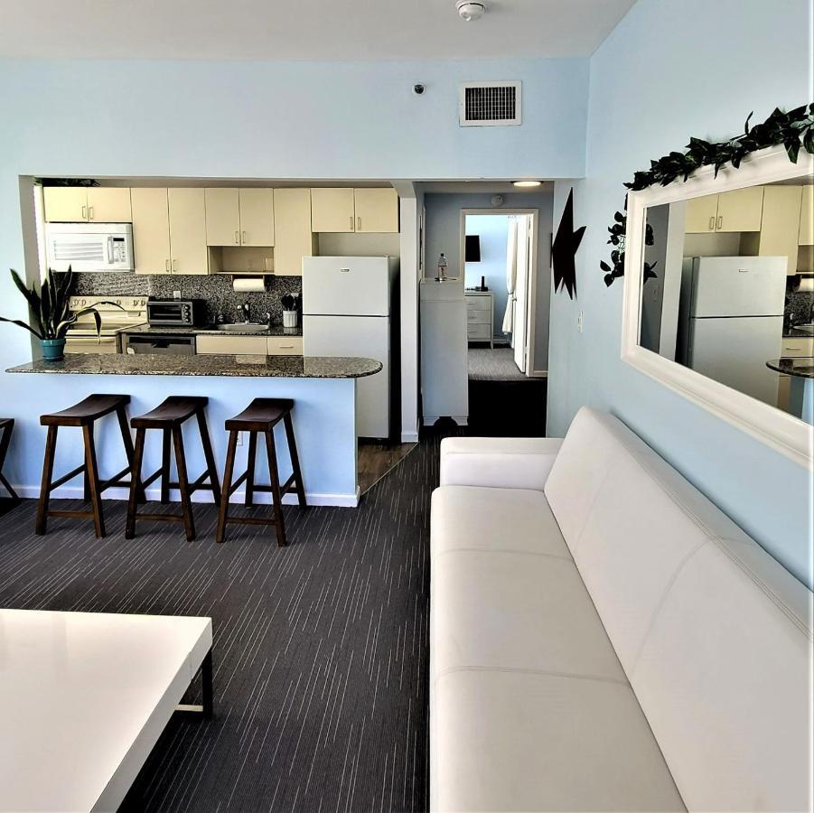 Apartment 918 Sobe Flats