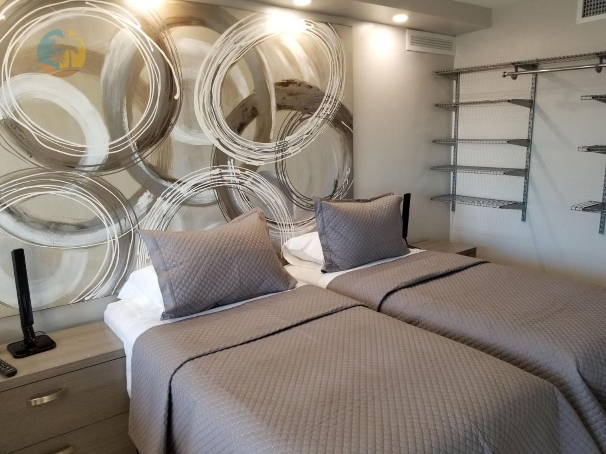 Luxury - Hora *