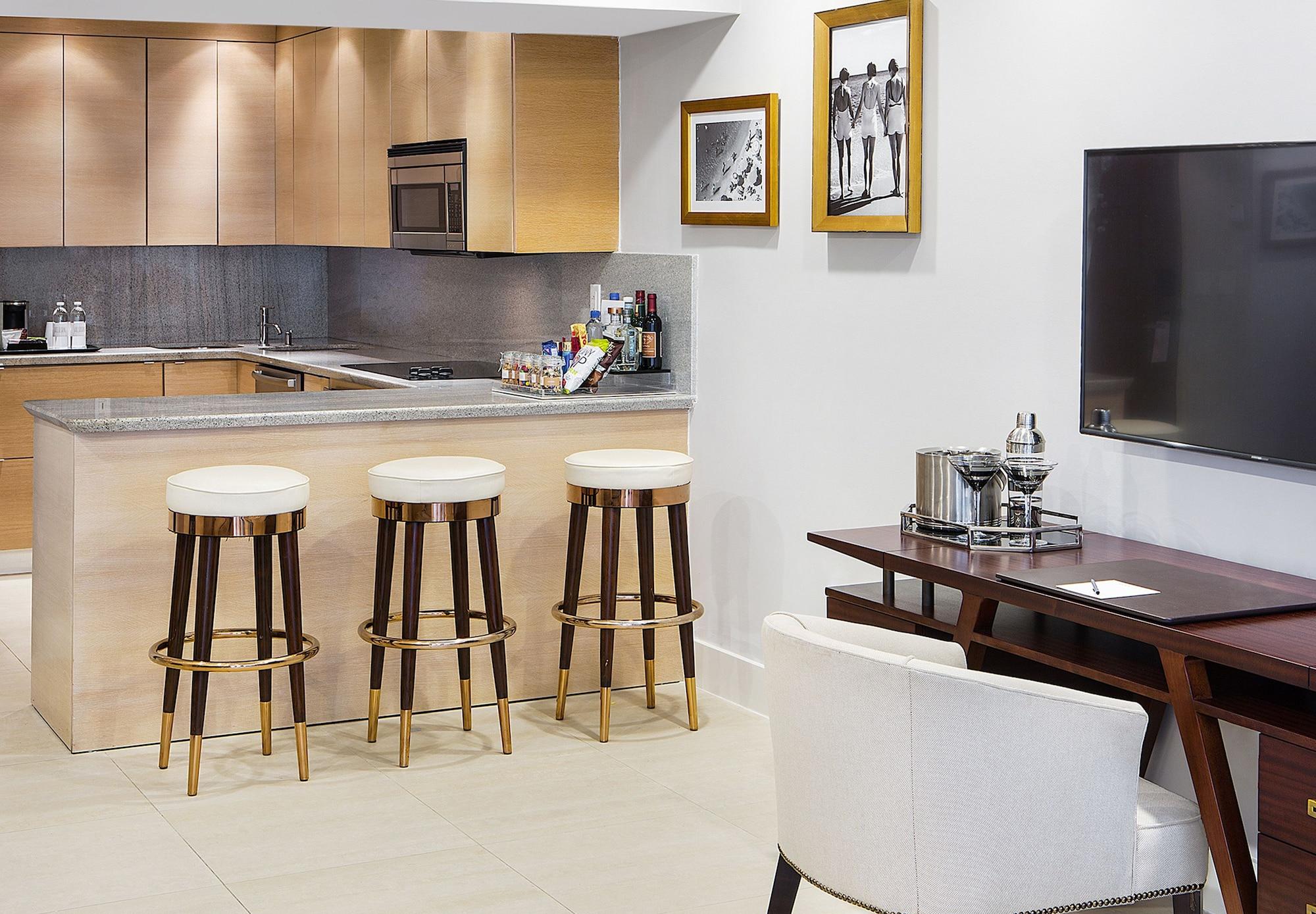 The Shelborne By Proper Miami Beach