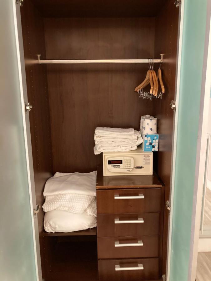 Aparthotel Deluxe Double Unit At Congress Ocean Drive South Beach *