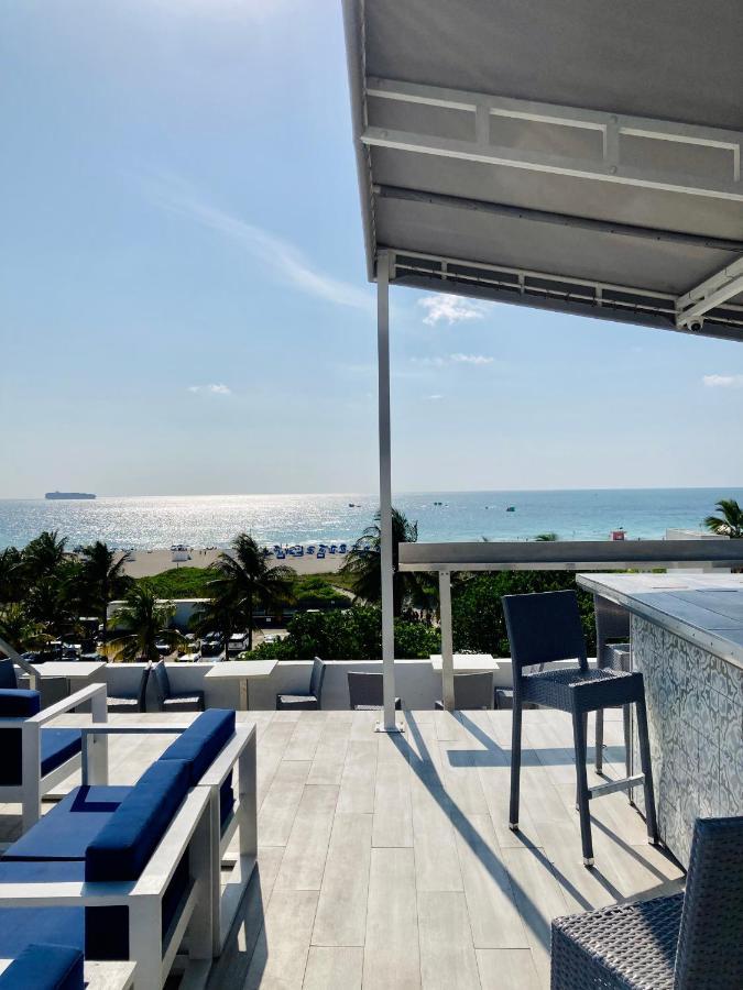Deluxe Double Unit At Congress Ocean Drive South Beach Miami Beach