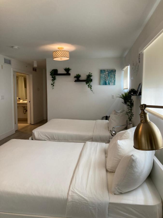 Deluxe Double Unit At Congress Ocean Drive South Beach * Miami Beach