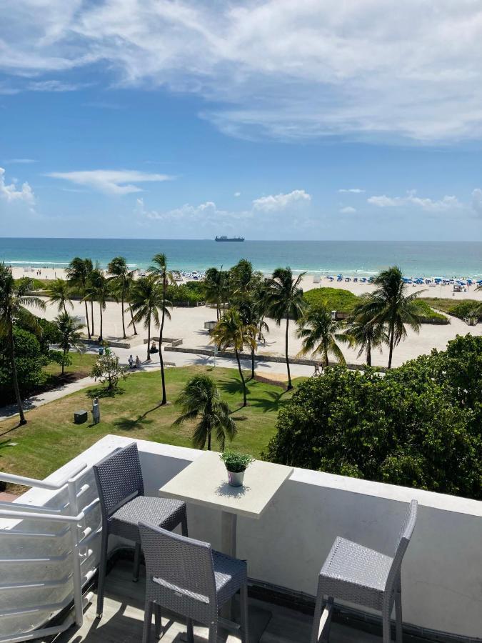 Deluxe Double Unit At Congress Ocean Drive South Beach Miami Beach