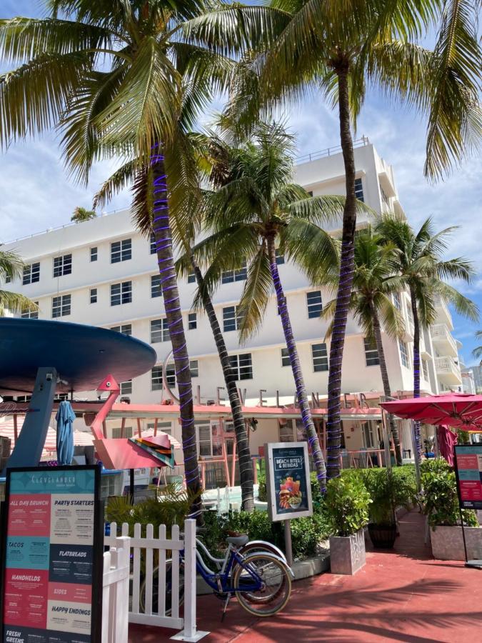 Deluxe Double Unit At Congress Ocean Drive South Beach Miami Beach
