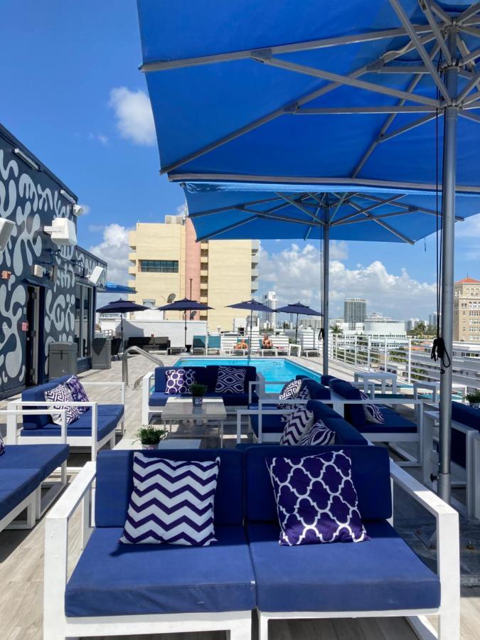 Aparthotel Deluxe Double Unit At Congress Ocean Drive South Beach