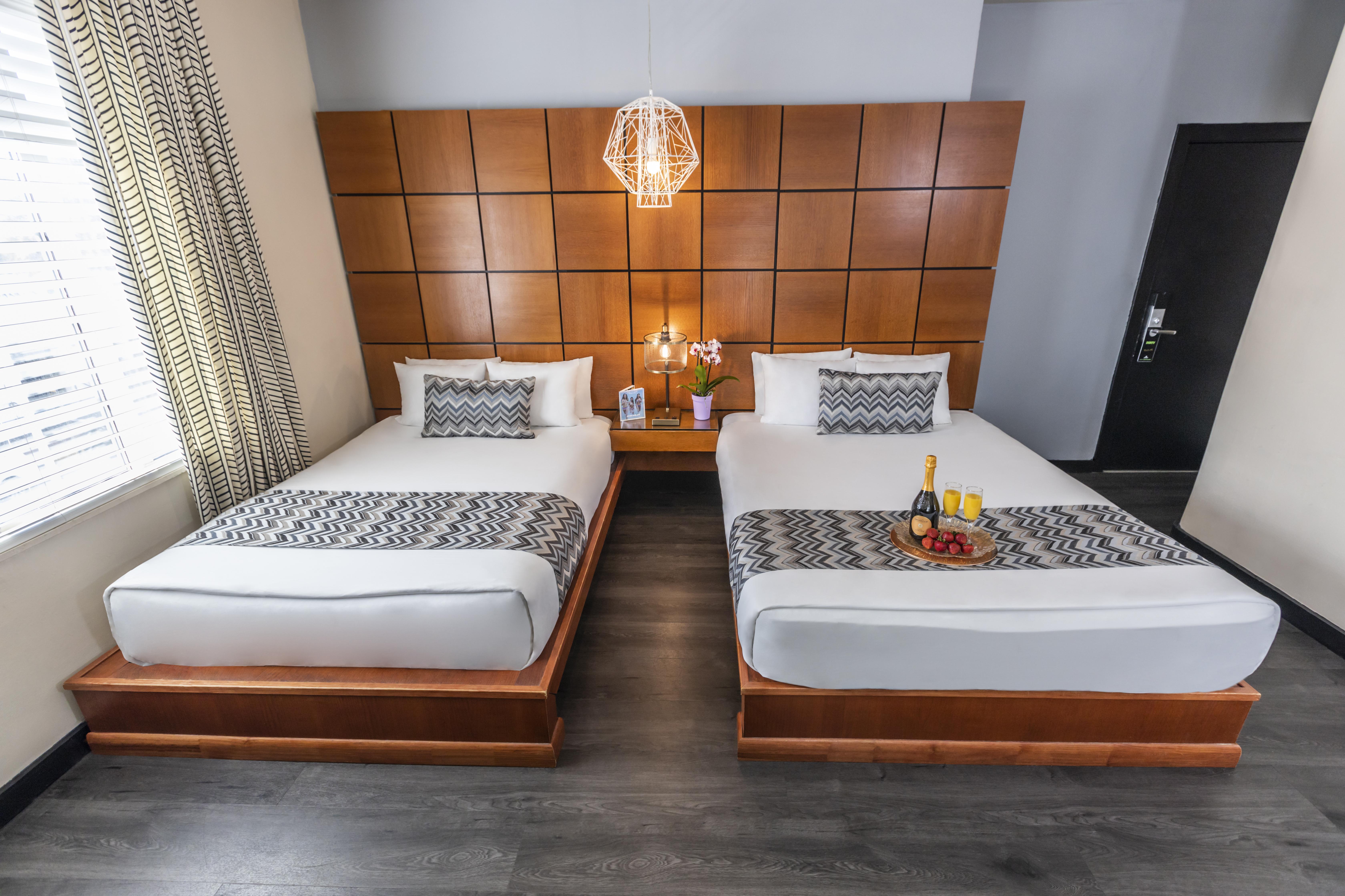 Hotel Chesterfield & Miami Beach