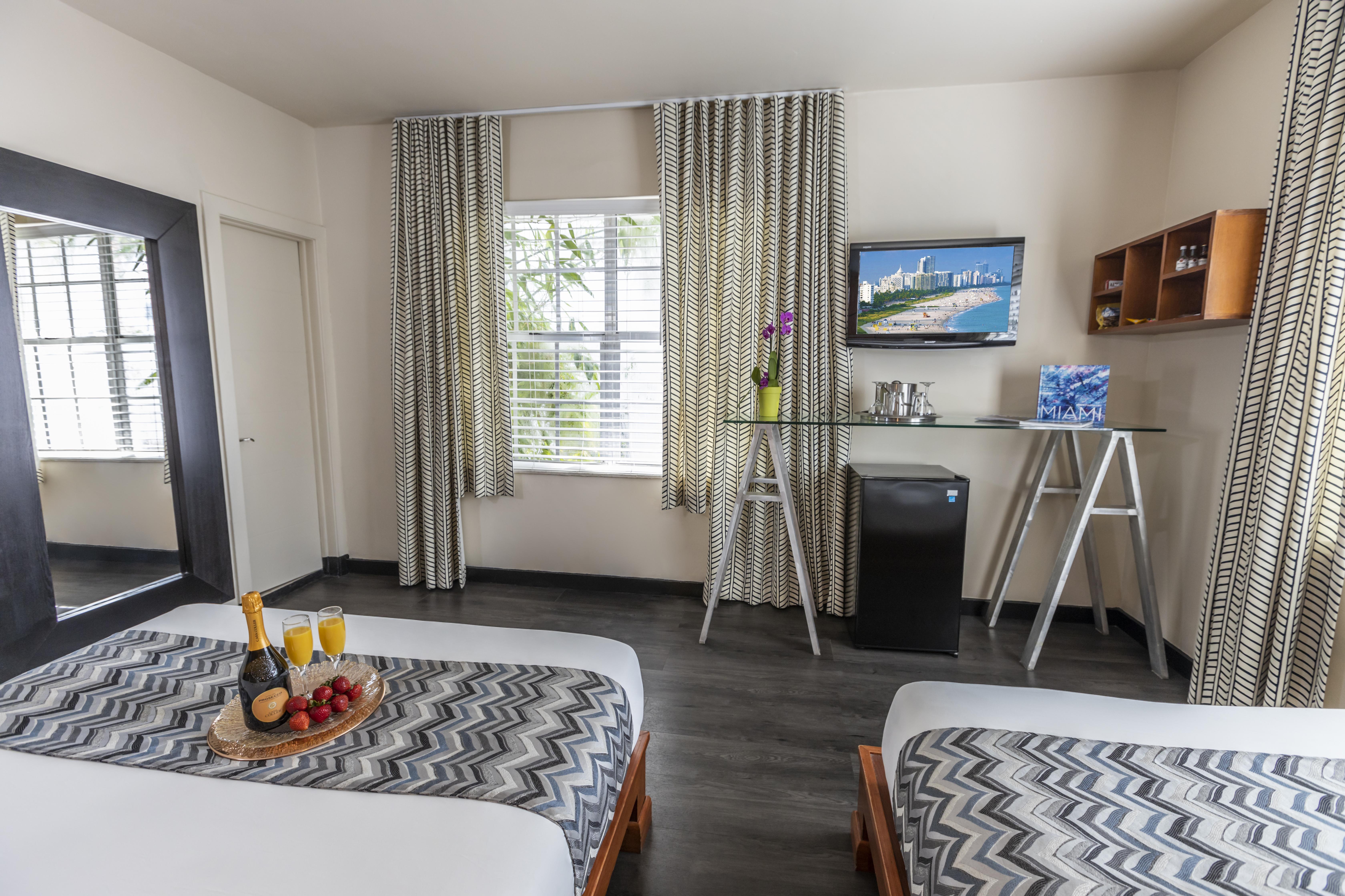 Chesterfield & Hotel Miami Beach
