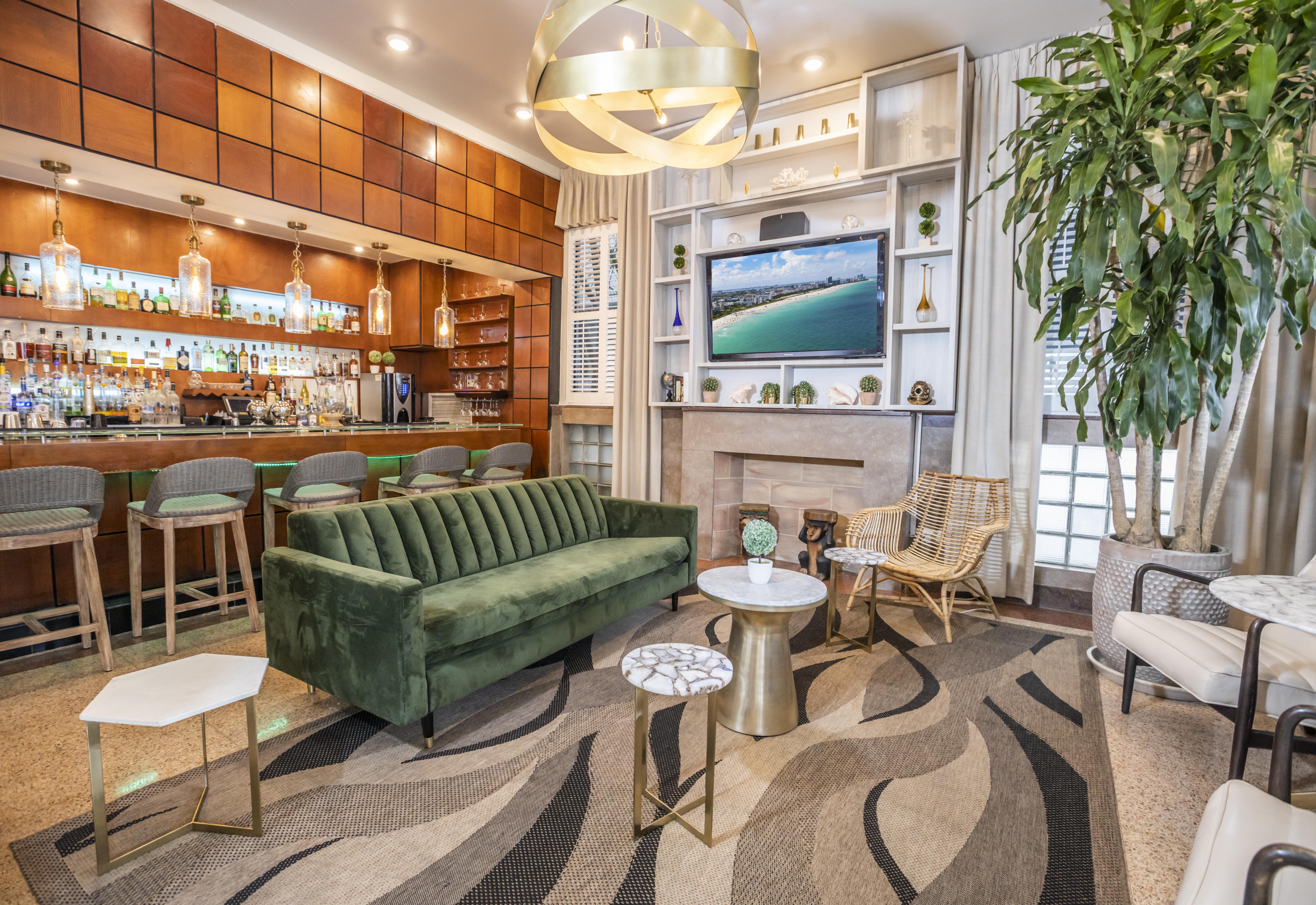 Chesterfield & Hotel Miami Beach