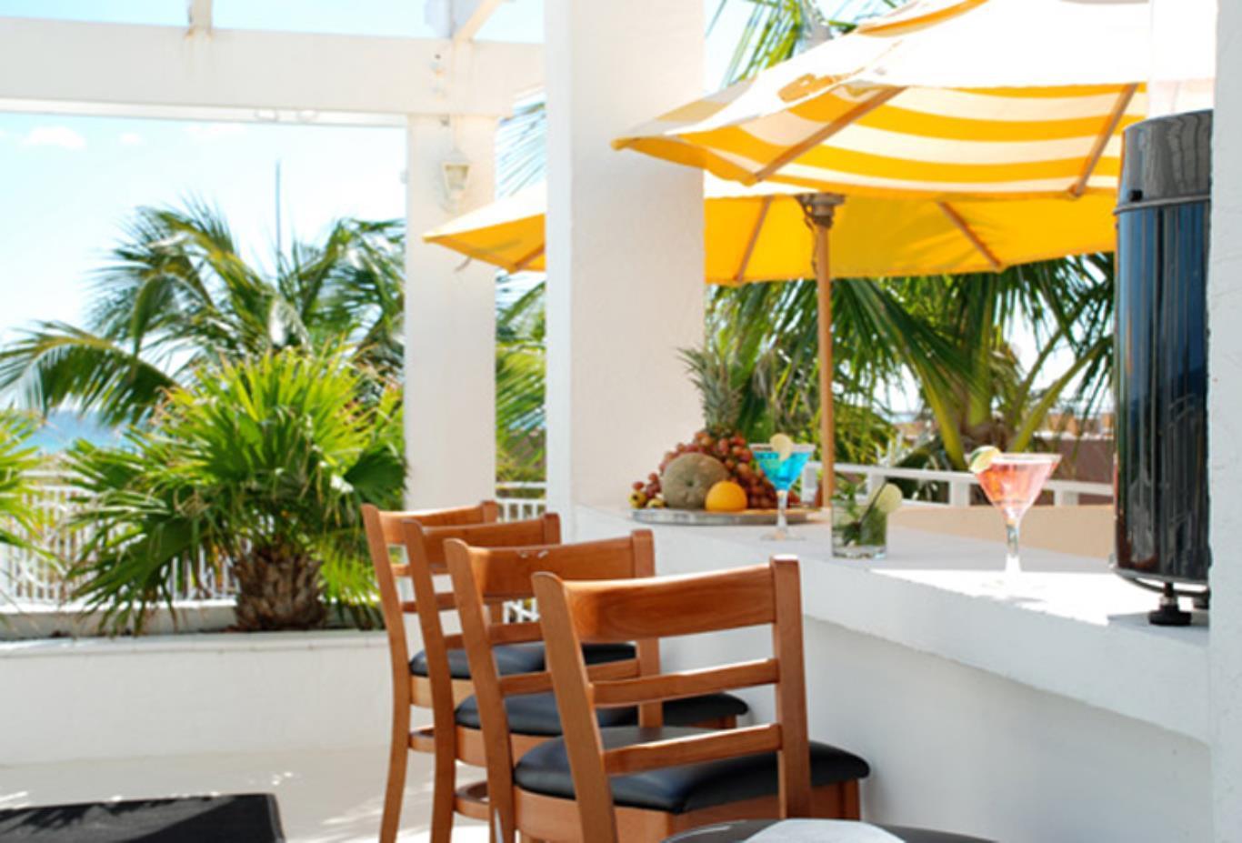 Hotel The Savoy & Beach Club Miami Beach