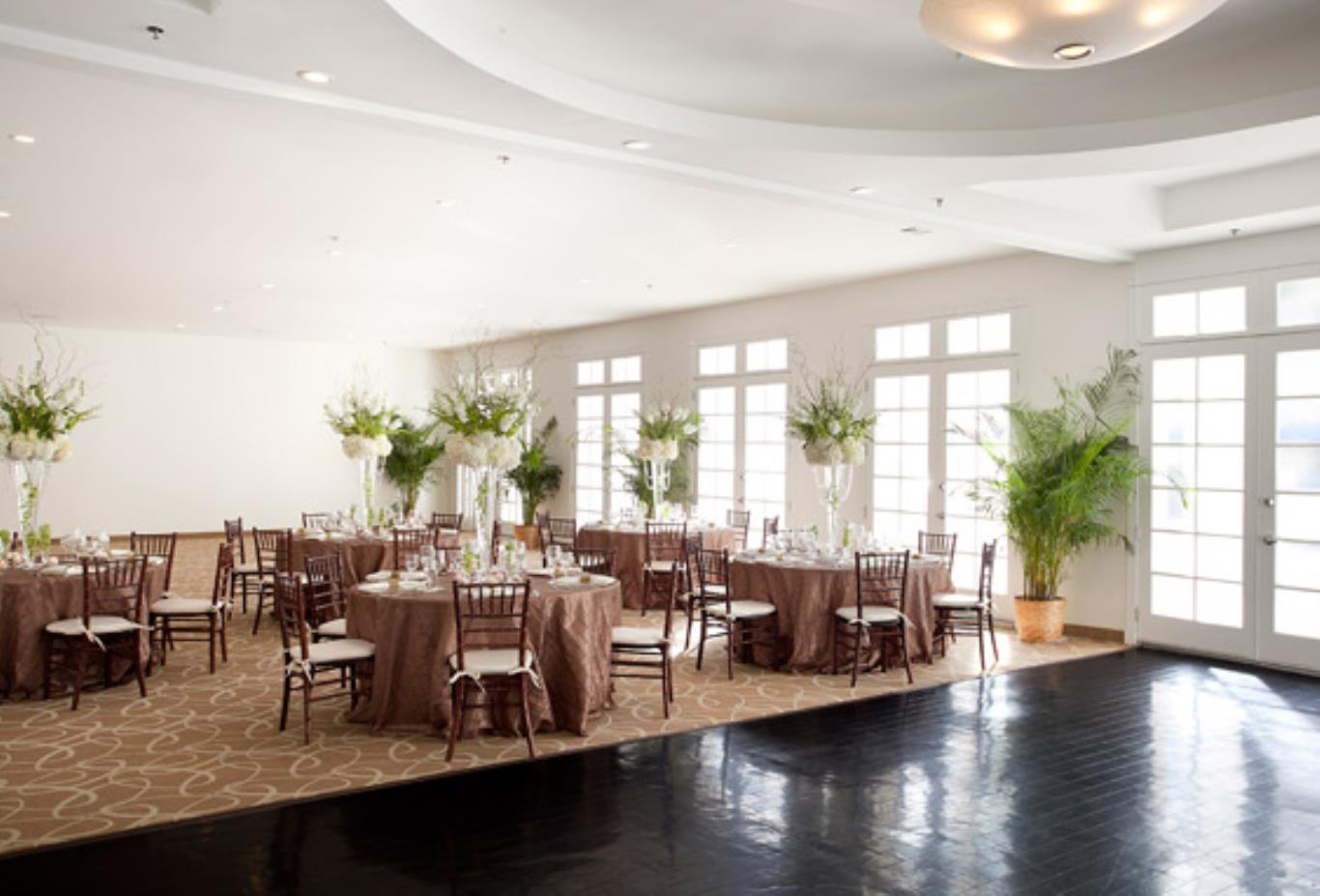 Hotel The Savoy & Beach Club