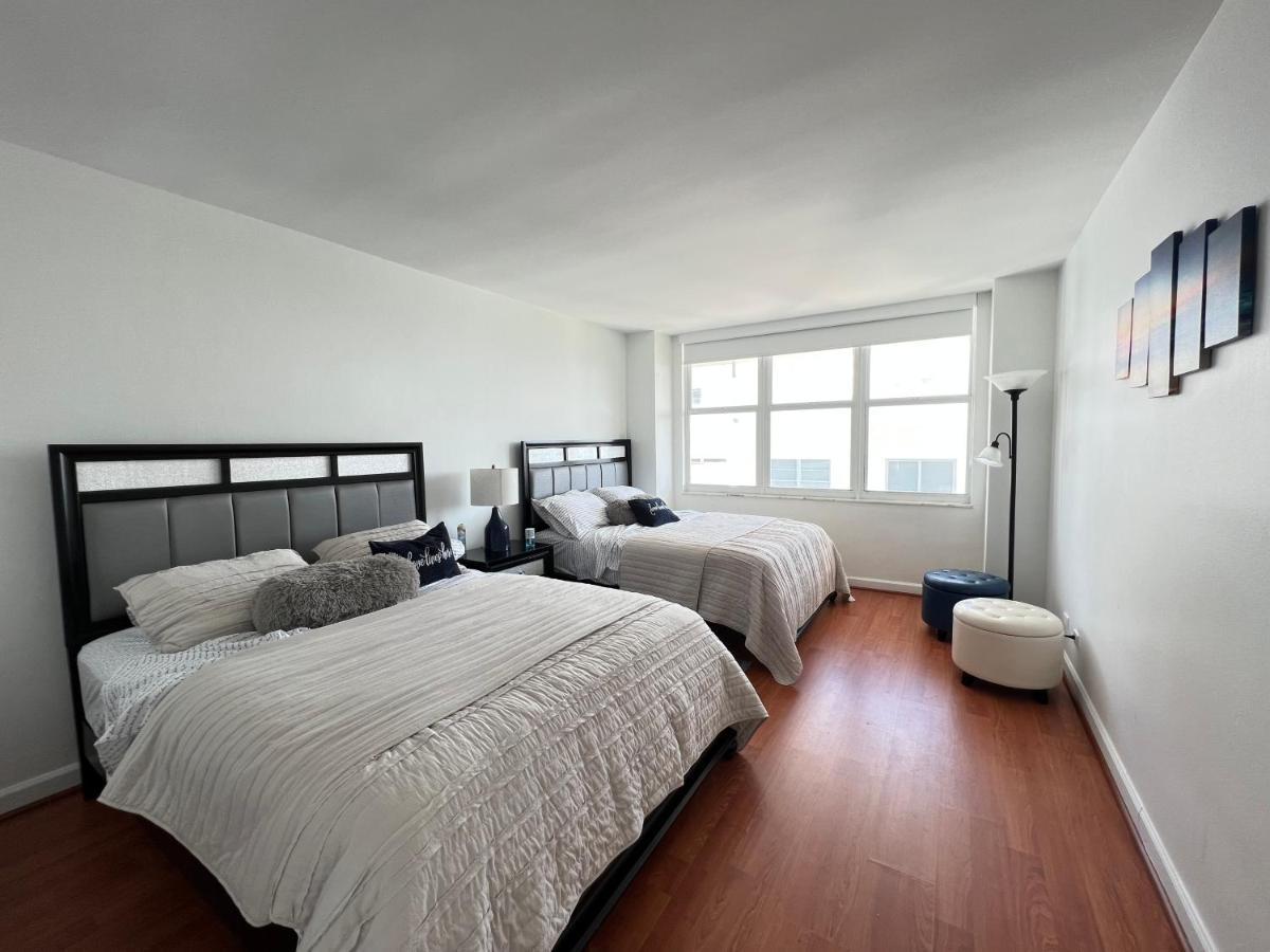 Pavilion Beach, Xl Balcony Suites