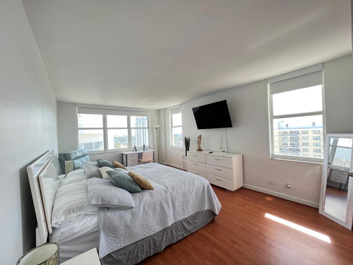 Pavilion Beach, Xl Balcony Suites