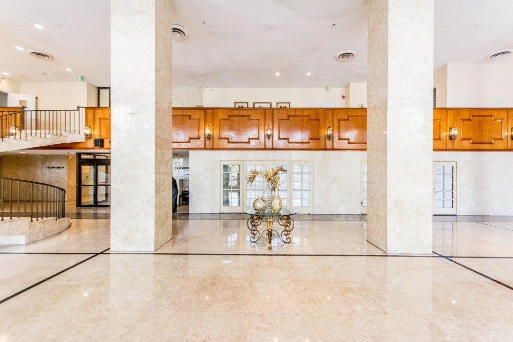 Pavilion Beach, Xl Balcony Suites Miami Beach