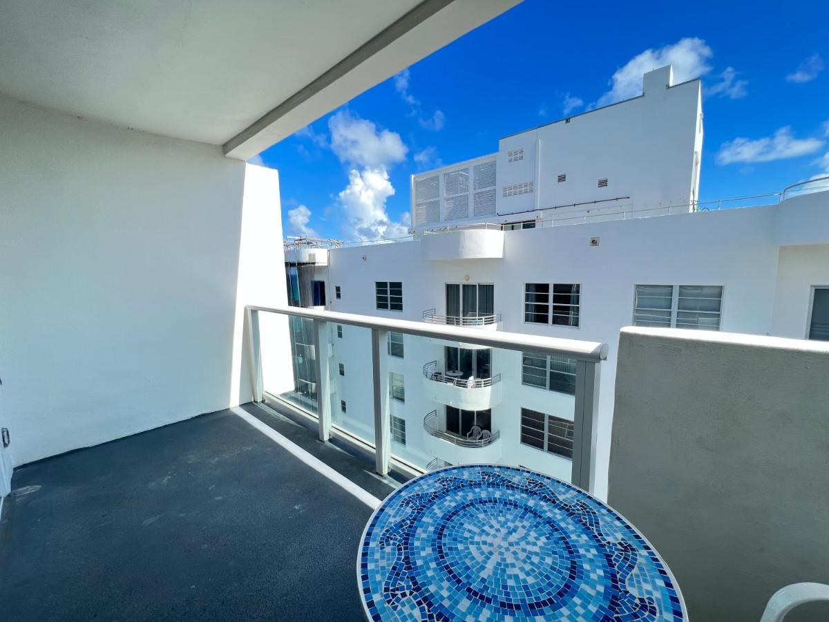 Pavilion Beach, Xl Balcony Suites Miami Beach