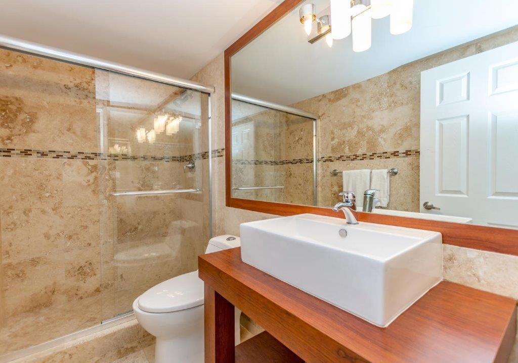 Pavilion Beach, Xl Balcony Suites Aparthotel