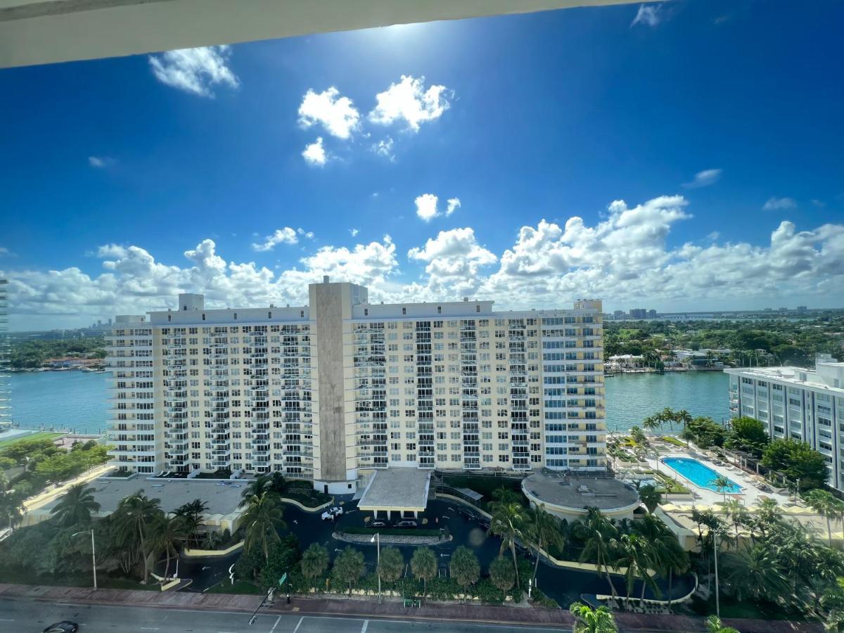 Pavilion Beach, Xl Balcony Suites Miami Beach