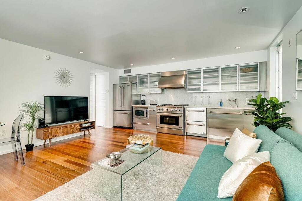 Mid-century Modern Gem South Miami