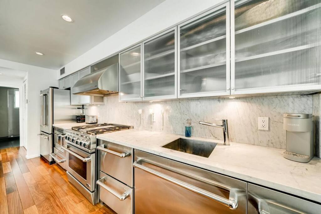 Mid-century Modern Gem South Miami *