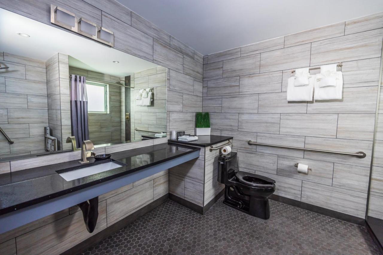 Kent Hotel 3*
