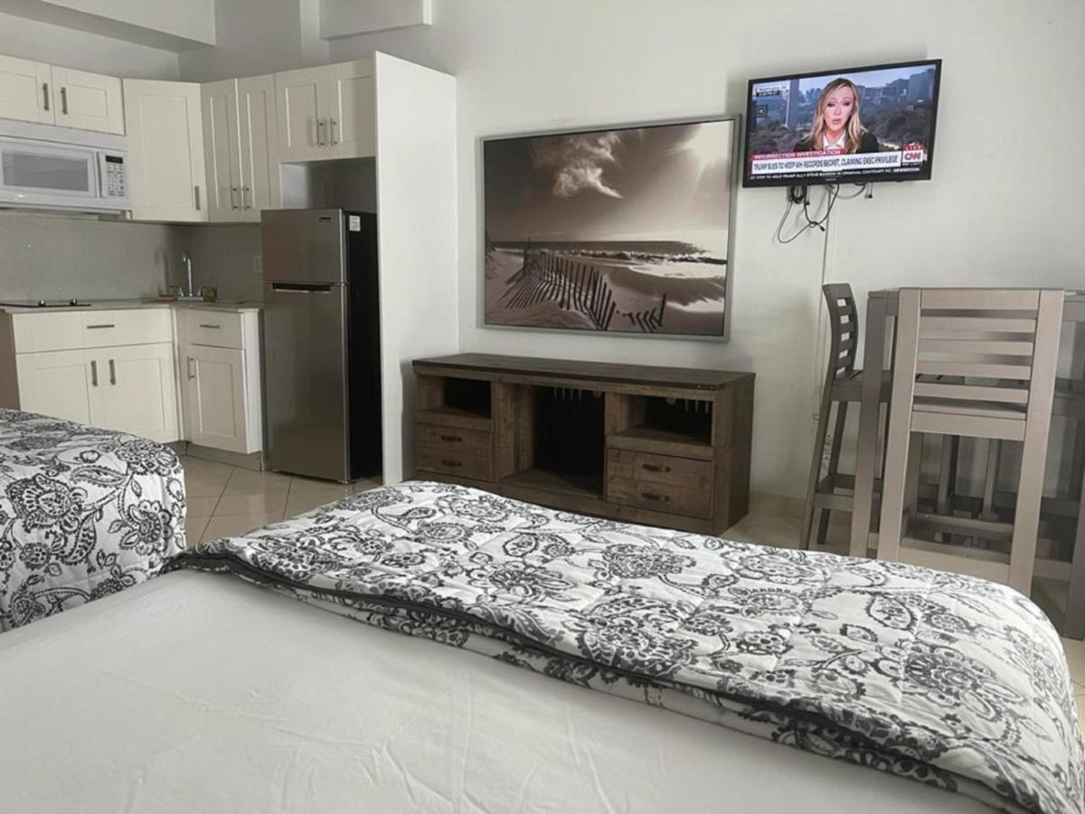 Beachfront Casablanca Apartment *