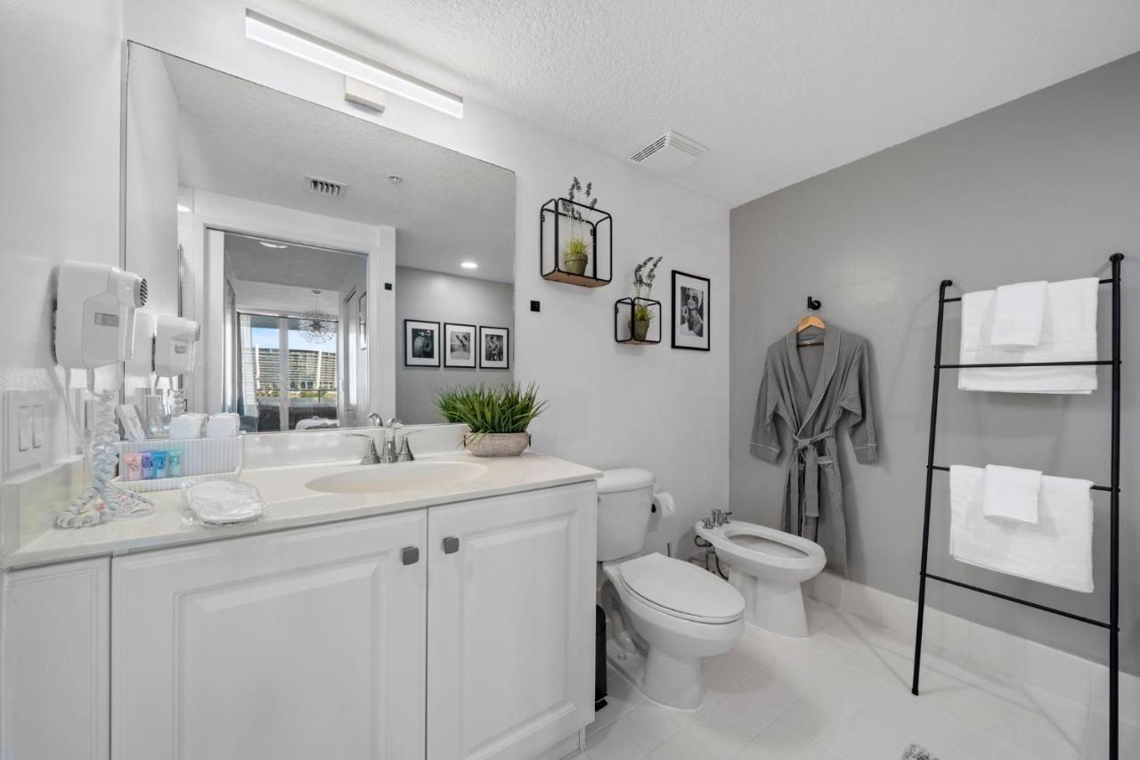 Apartment Waterfront Luxury New