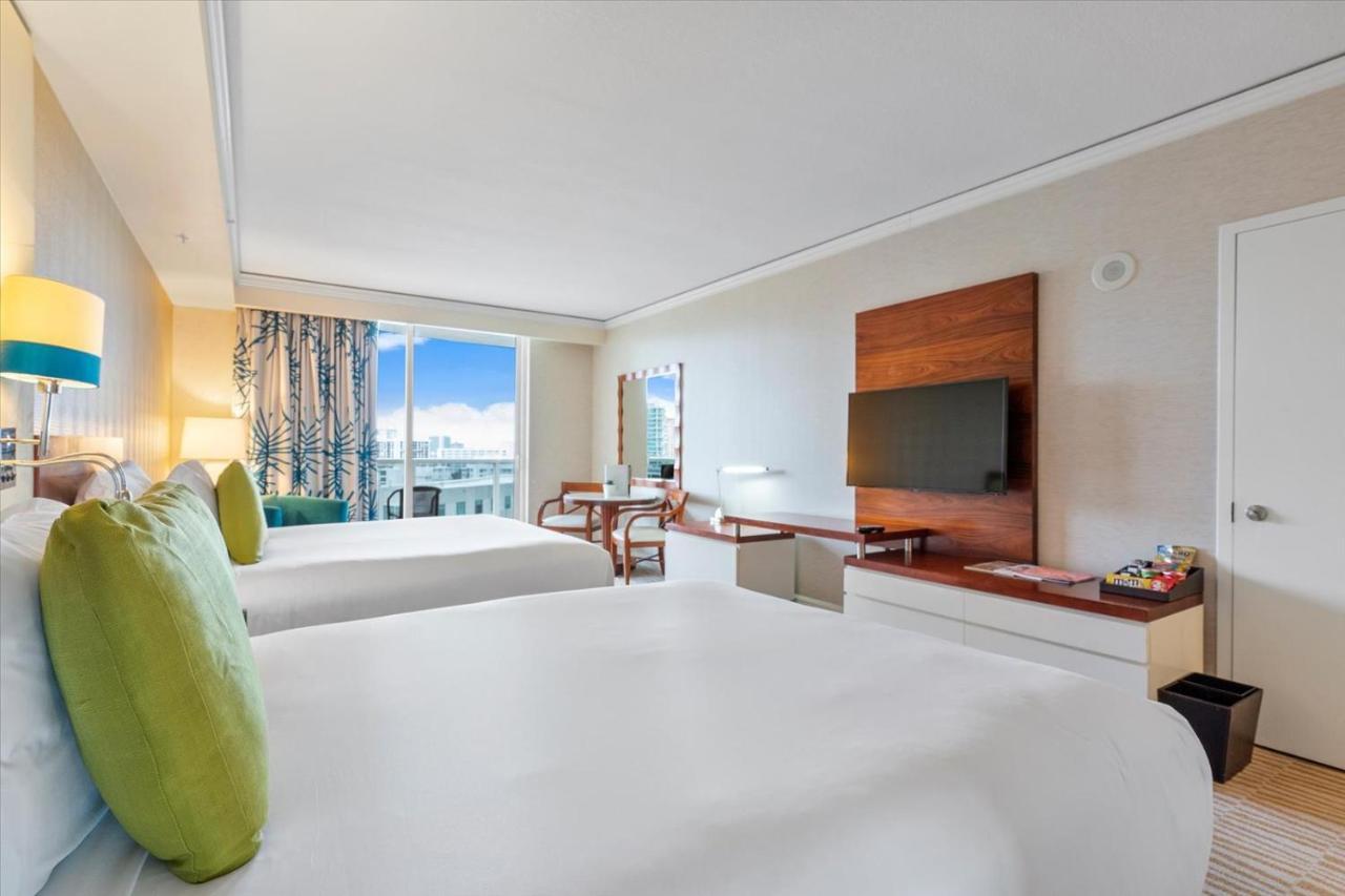 Luxe Beachfront At Sunny Isles Miami Miami Beach