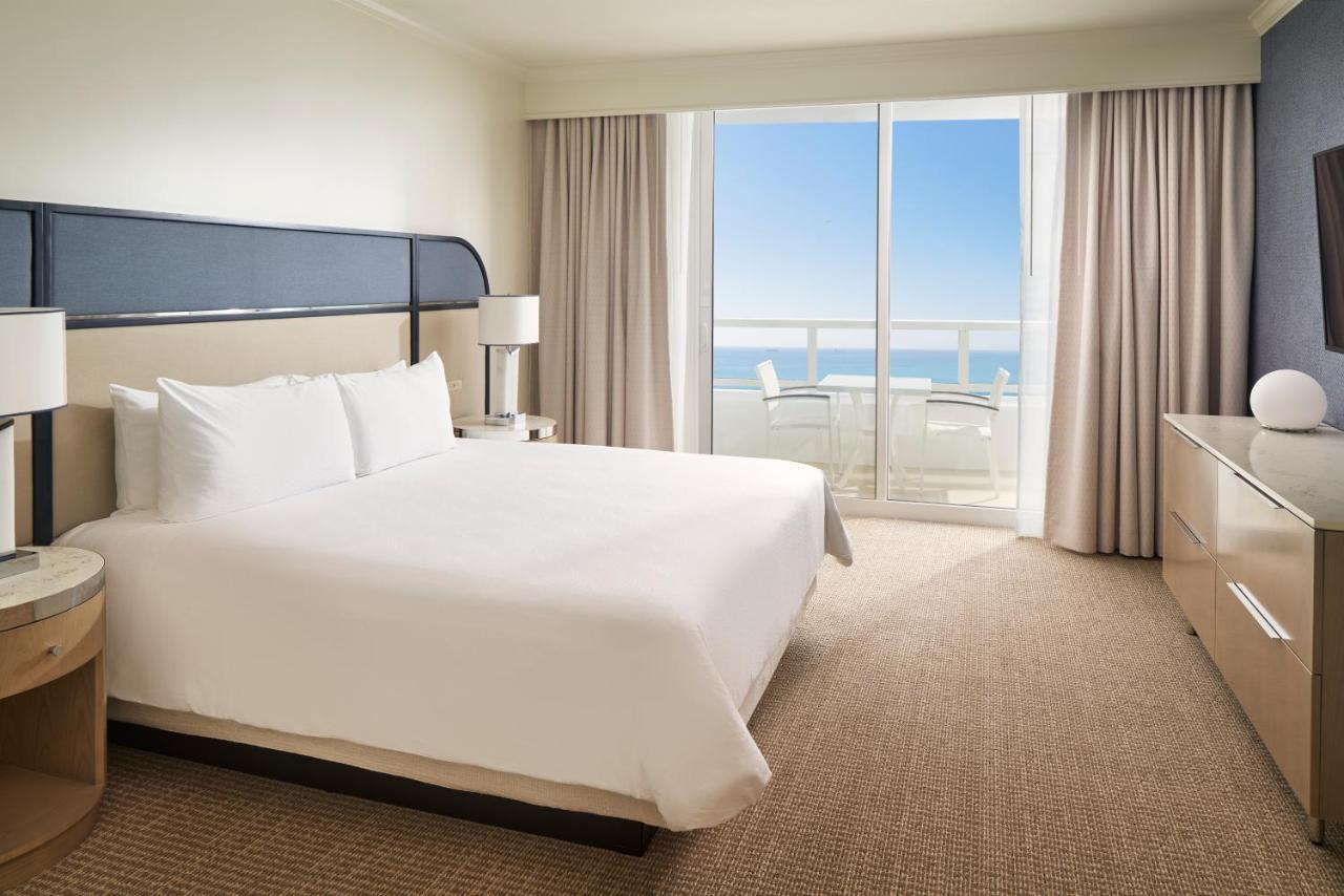 Fontainebleau Resort Miami Beach